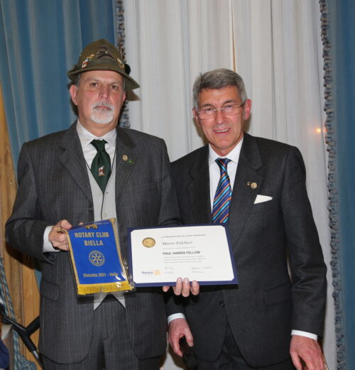 Il Presidente dell’ Associazione Nazionale Alpini di Biella, Marco Fulcheri, insignito dell’onorificenza “Paul Harris Fellow” dal Rotary Biella