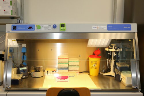Il dono del Rotary al laboratorio di oncologia molecolare